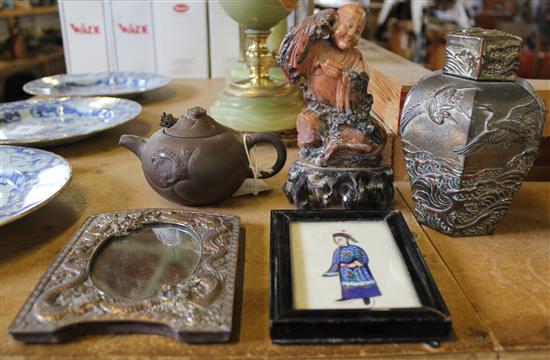 Chinese tea pot, soapstone carving and sundry Oriental items etc(-)